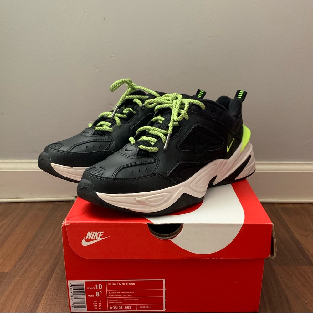Nike M2K Tekno